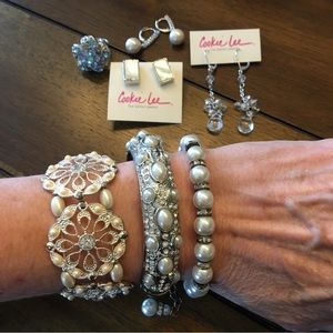 🛍️ SALE! Cookie Lee and More Pearl and Crystal Lot